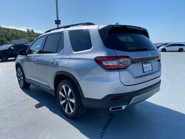 used 2023 Honda Pilot car, priced at $47,988