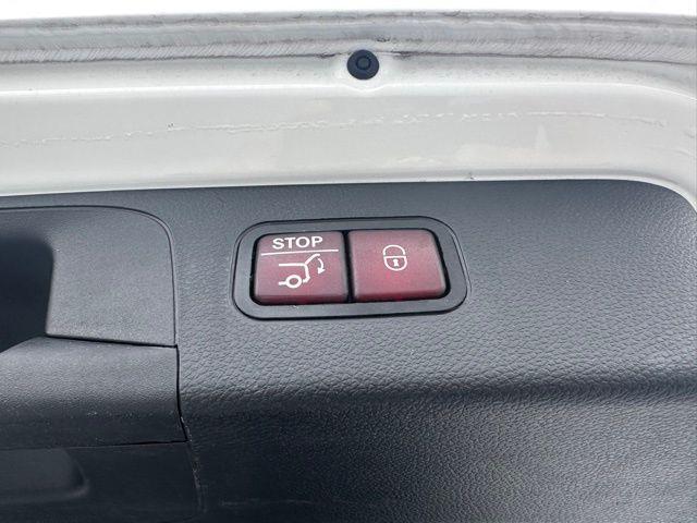 used 2019 Mercedes-Benz GLC 300 car, priced at $19,988