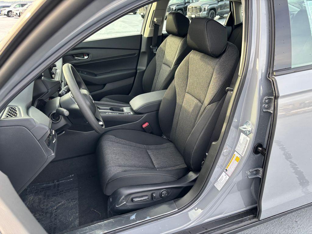 new 2025 Honda Accord car, priced at $31,165