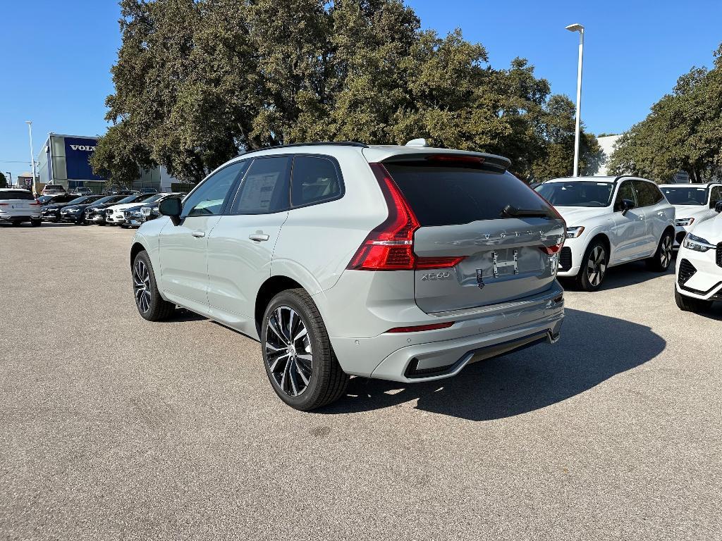 new 2025 Volvo XC60 car, priced at $54,585