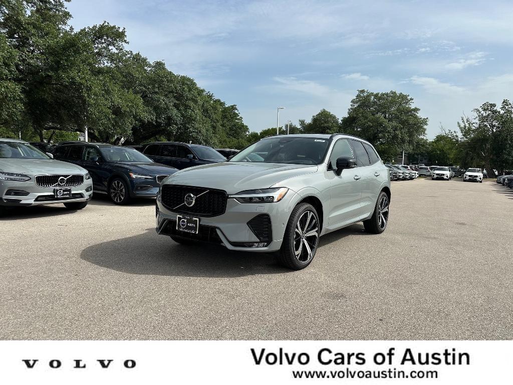 new 2025 Volvo XC60 car, priced at $61,260