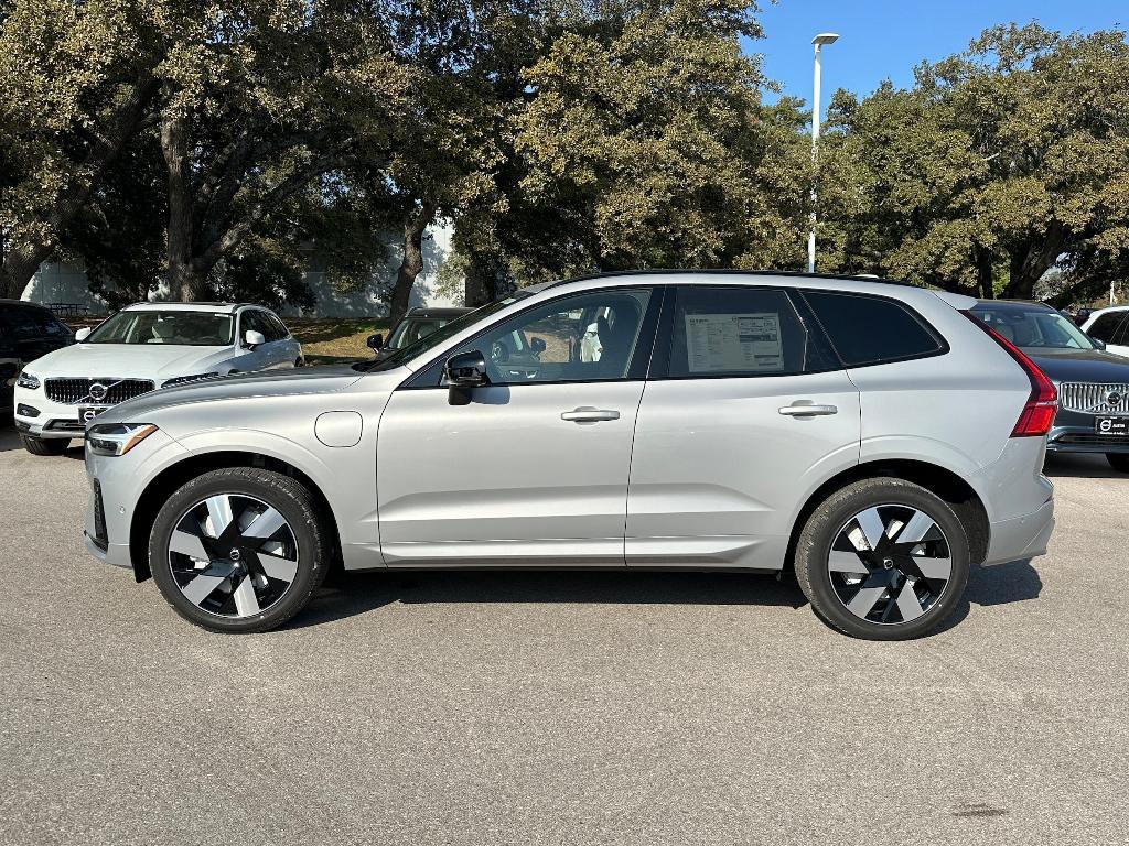 new 2025 Volvo XC60 Plug-In Hybrid car, priced at $66,635