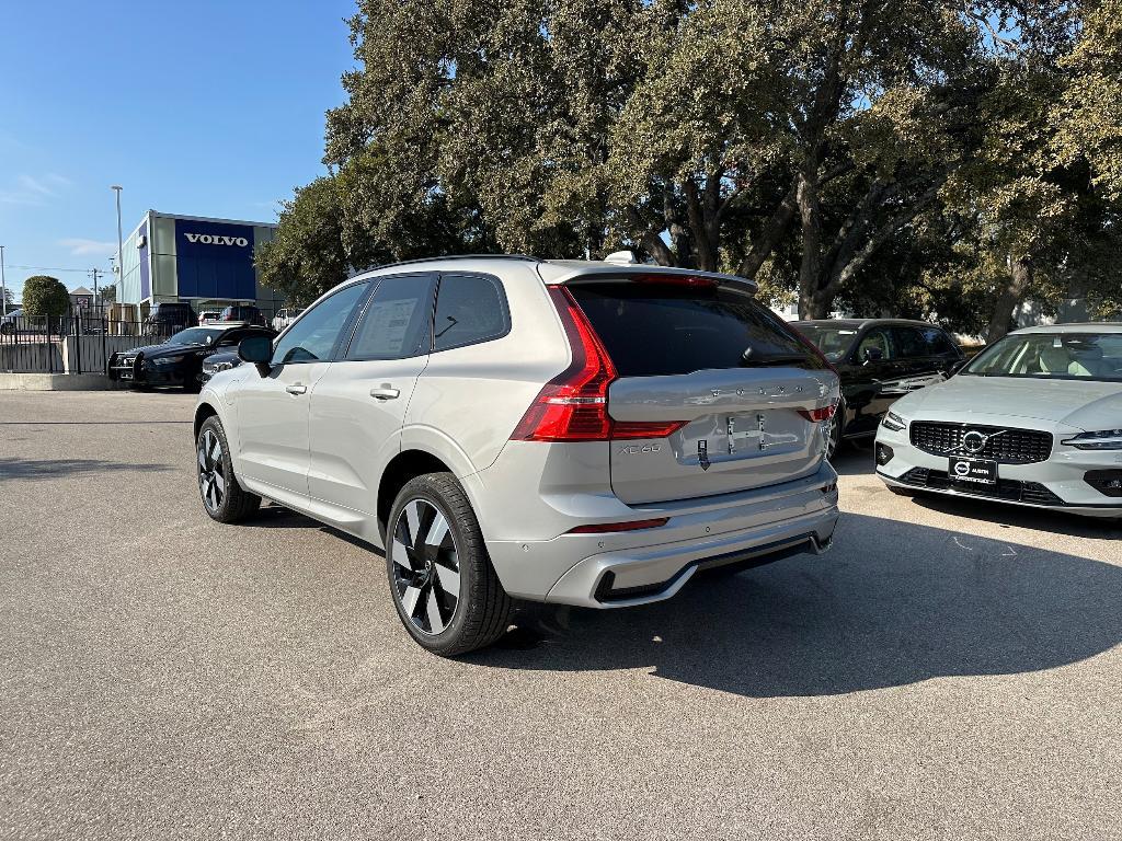 new 2025 Volvo XC60 Plug-In Hybrid car, priced at $66,635