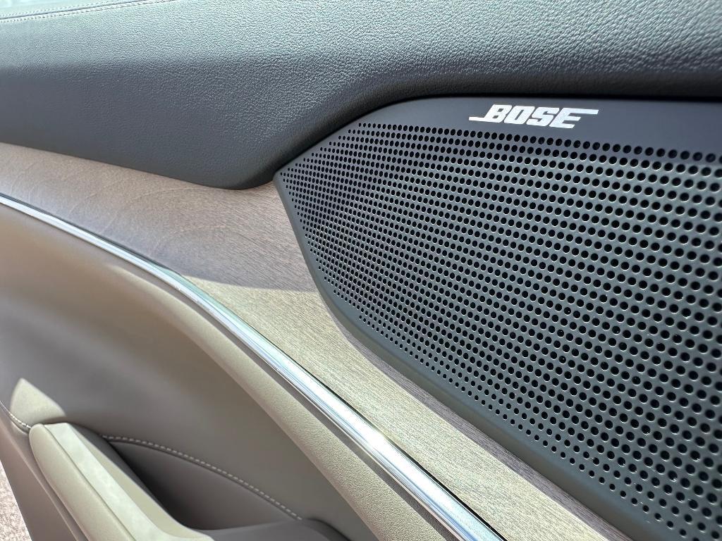 new 2025 Volvo EX90 car, priced at $83,440