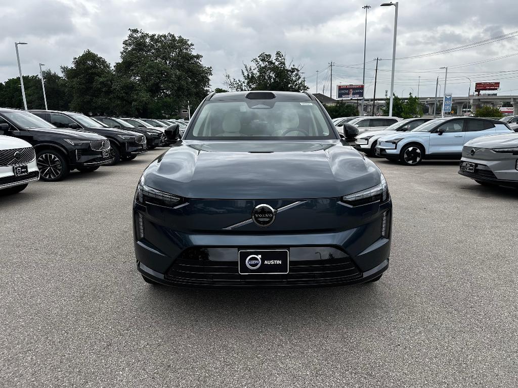 new 2025 Volvo EX90 car, priced at $82,140