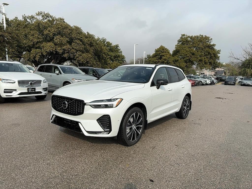 new 2025 Volvo XC60 car, priced at $56,000