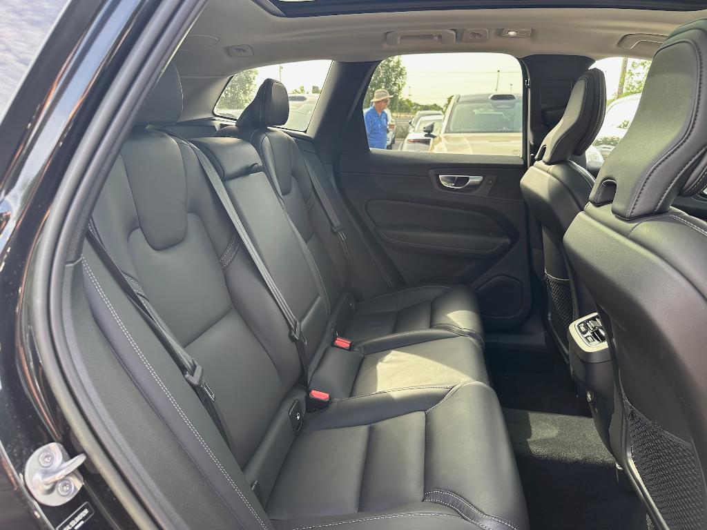 used 2022 Volvo XC60 car, priced at $38,995