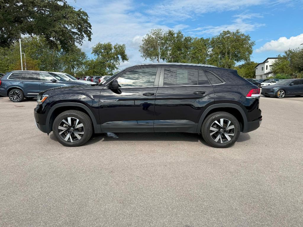 used 2022 Volkswagen Atlas Cross Sport car, priced at $25,995