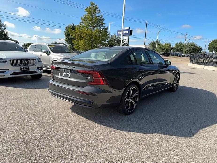 new 2024 Volvo S60 car, priced at $47,395