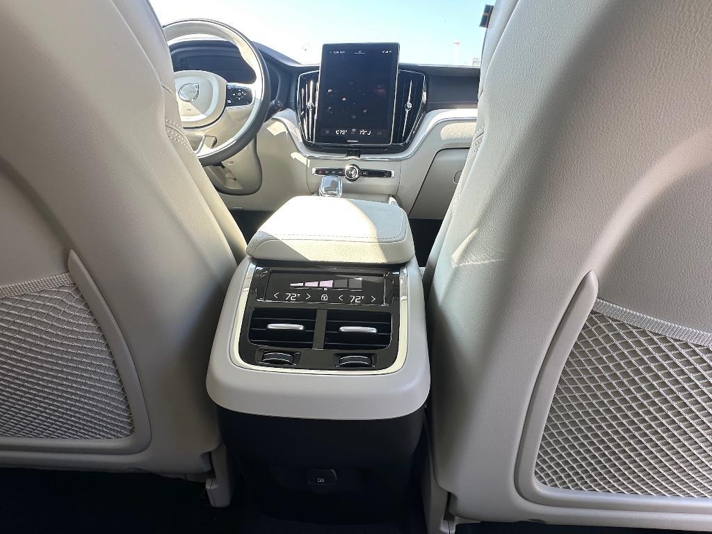 new 2026 Volvo XC60 car, priced at $62,185