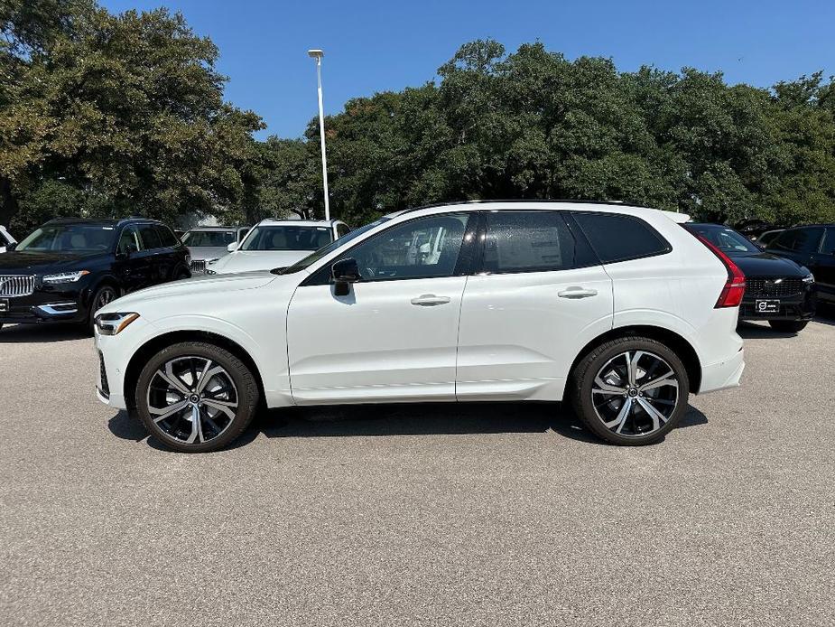 new 2025 Volvo XC60 car, priced at $64,225