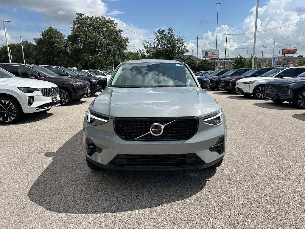 new 2026 Volvo XC40 car, priced at $50,150