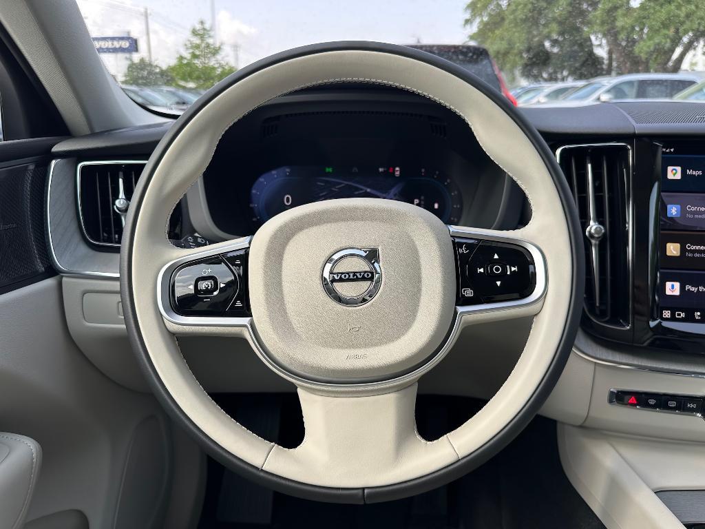 new 2025 Volvo XC60 car, priced at $57,895