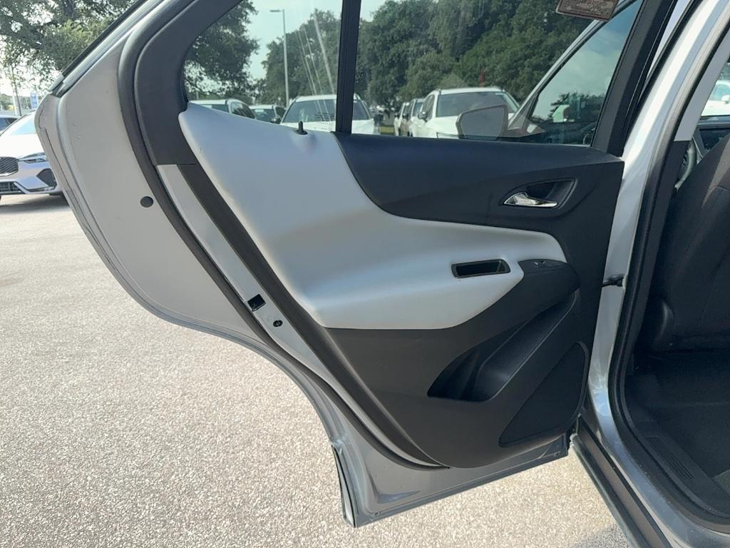 used 2023 Chevrolet Equinox car, priced at $19,995