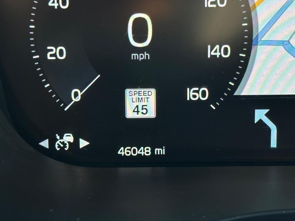 used 2021 Volvo XC60 car, priced at $29,090