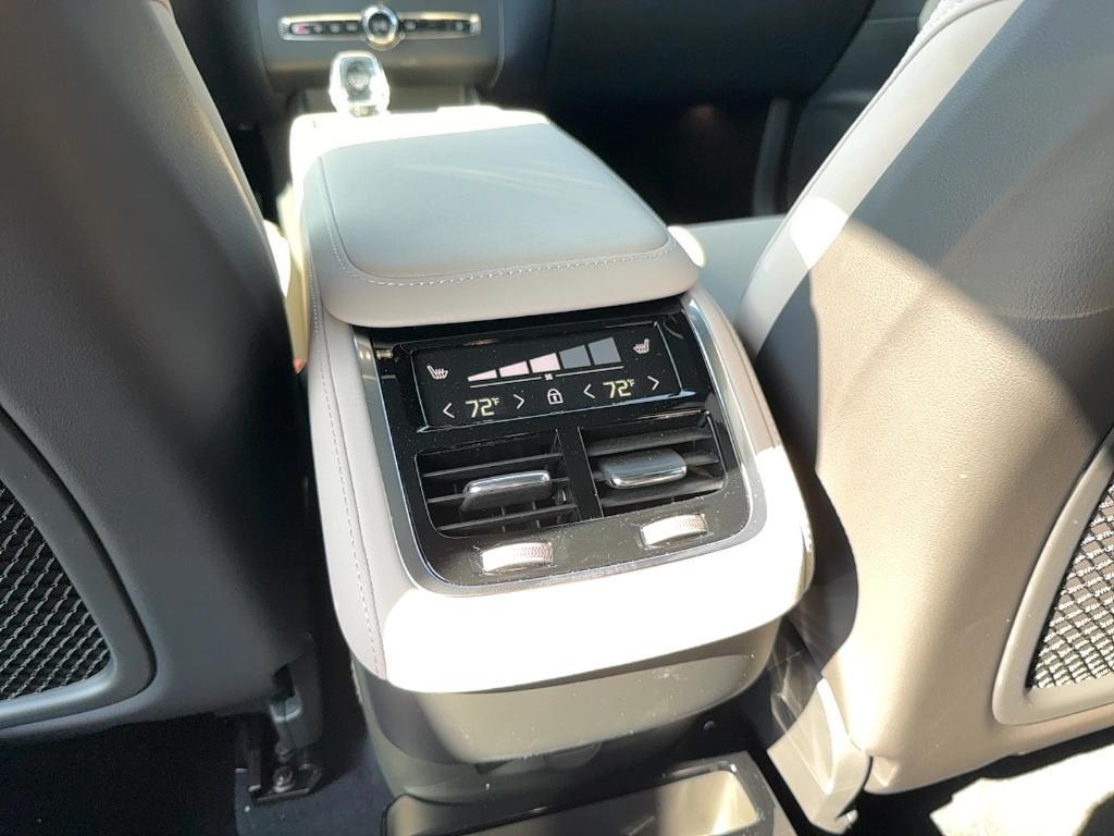new 2026 Volvo XC90 car, priced at $69,190