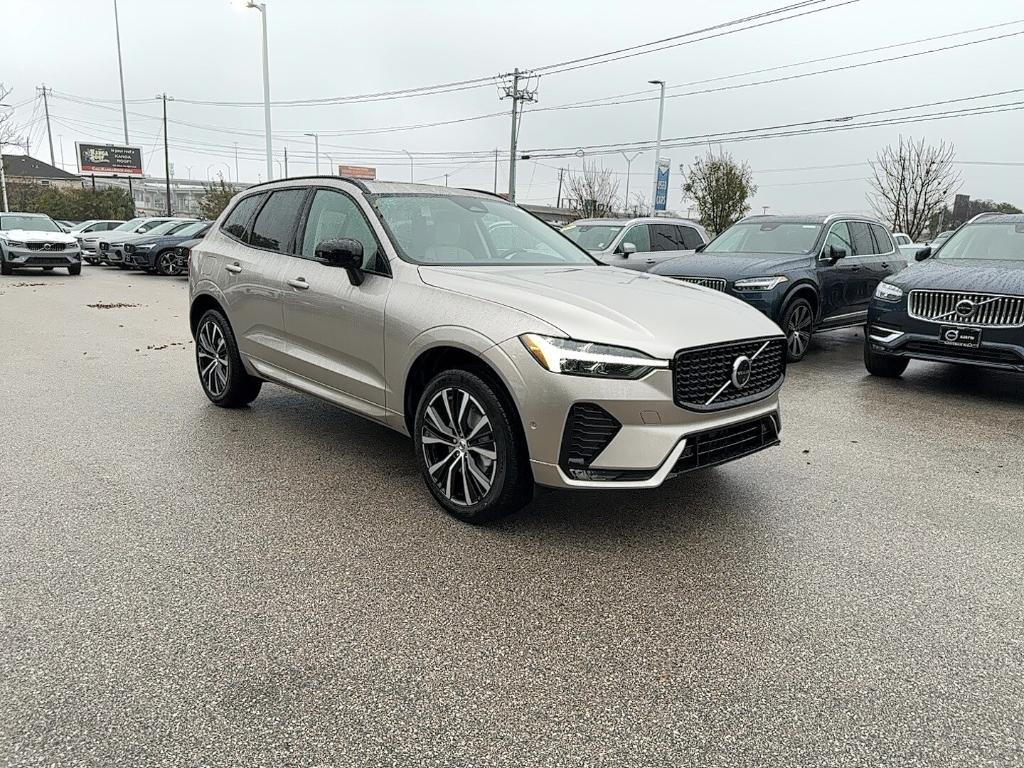 new 2025 Volvo XC60 car, priced at $54,585