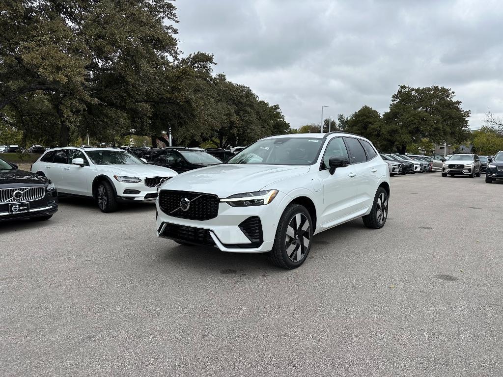 new 2025 Volvo XC60 Plug-In Hybrid car, priced at $65,485