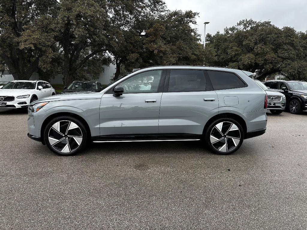 new 2025 Volvo EX90 car, priced at $98,925