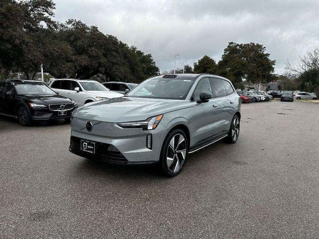 new 2025 Volvo EX90 car, priced at $98,925