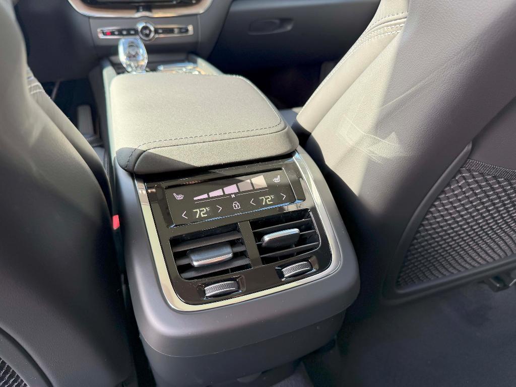 new 2026 Volvo XC60 car, priced at $63,365