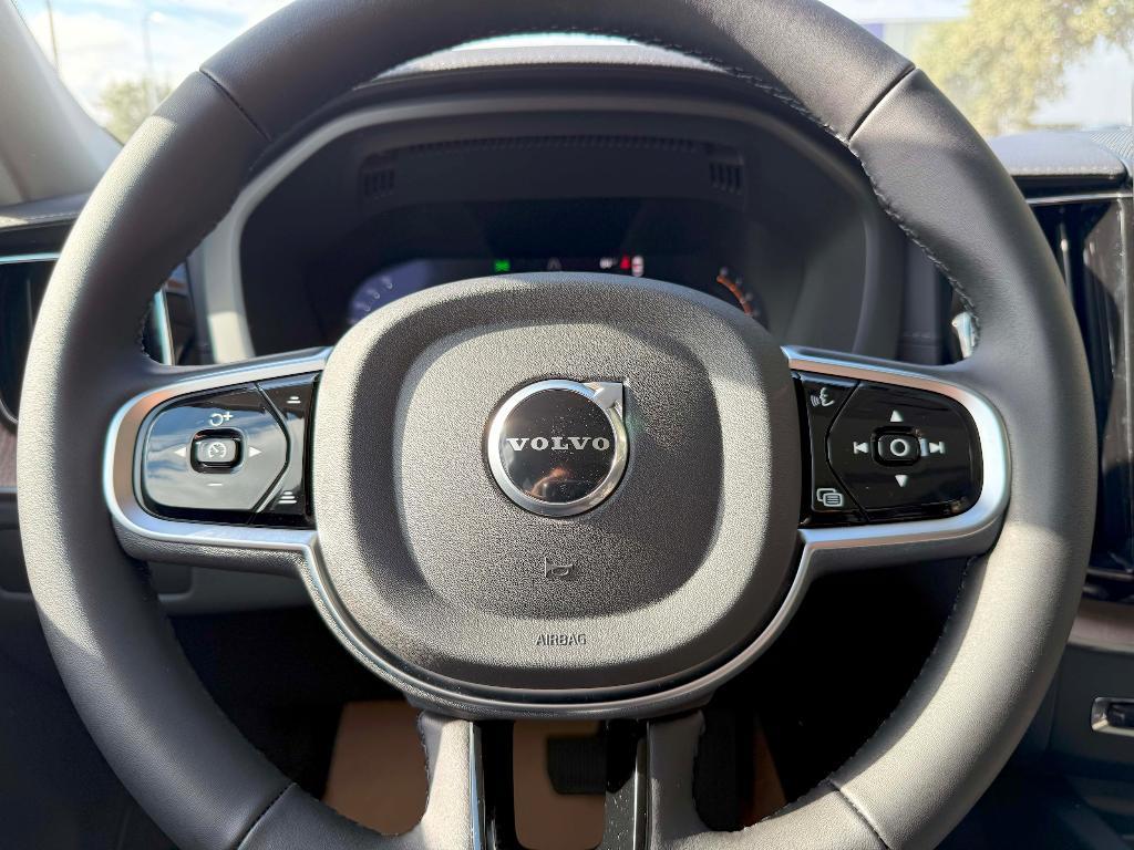 new 2026 Volvo XC60 car, priced at $63,365