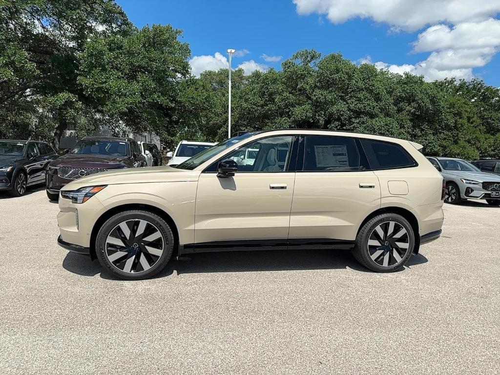 new 2025 Volvo EX90 car, priced at $90,950