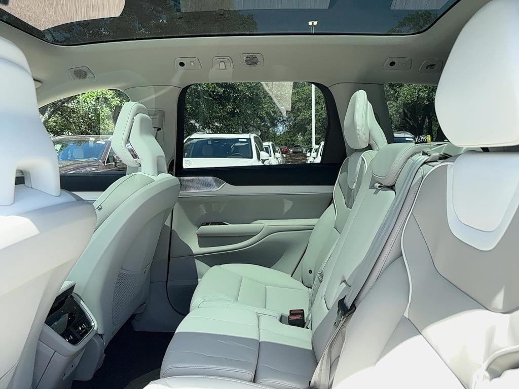 new 2025 Volvo EX90 car, priced at $90,950