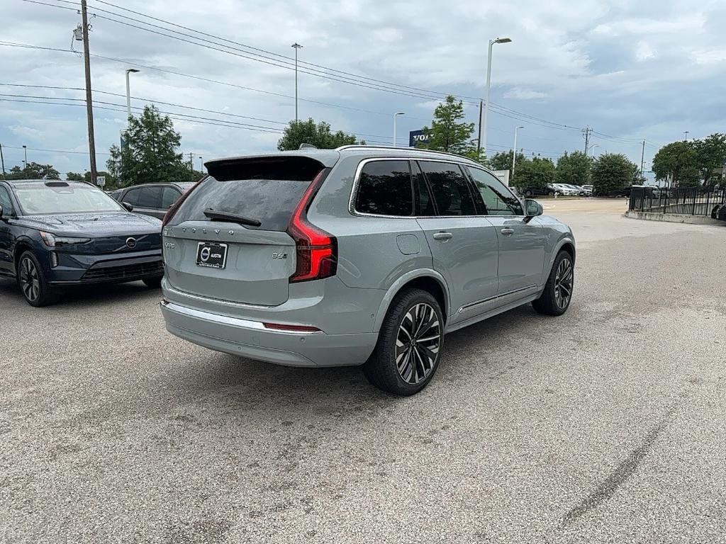 new 2025 Volvo XC90 car, priced at $69,155