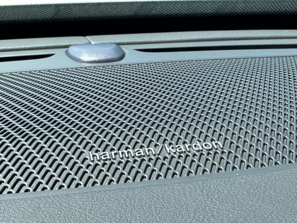 new 2026 Volvo XC90 car, priced at $75,155