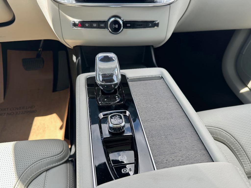 new 2026 Volvo XC90 car, priced at $75,155