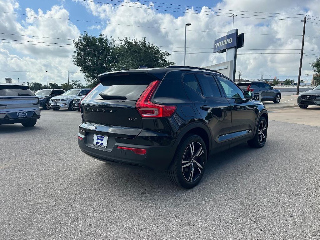used 2022 Volvo XC40 car, priced at $34,995