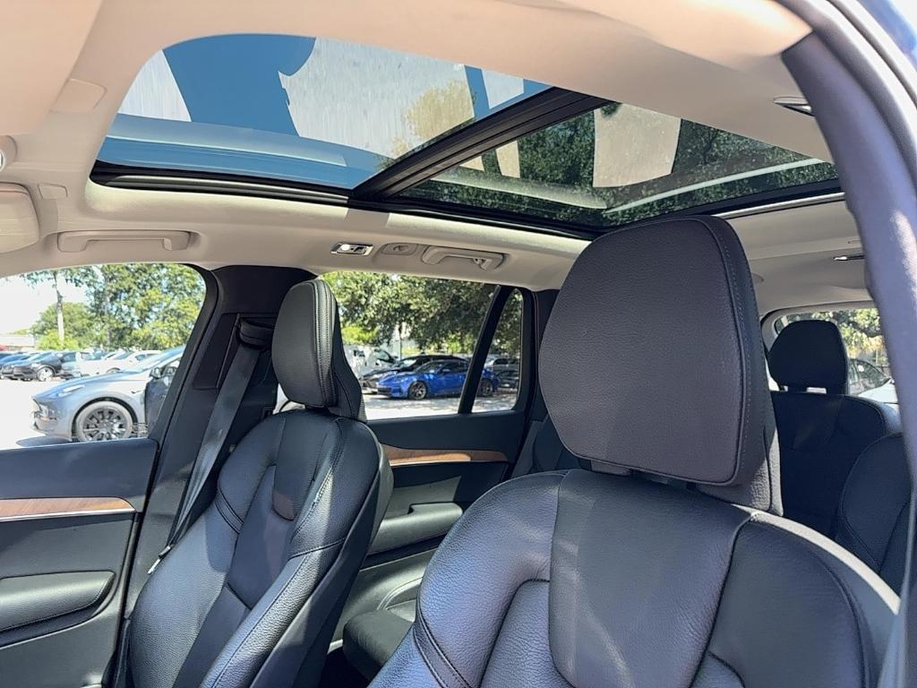 used 2022 Volvo XC90 car, priced at $45,995