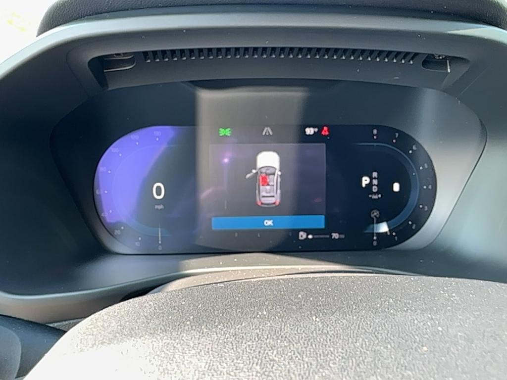 new 2025 Volvo XC40 car, priced at $48,315