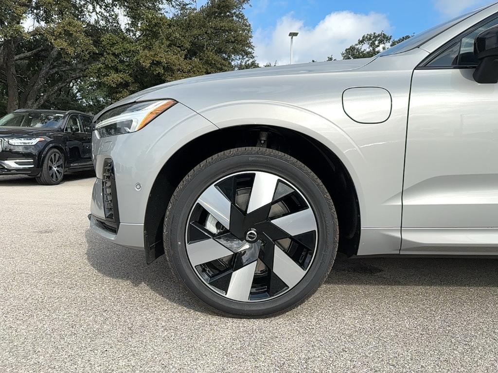 new 2025 Volvo XC60 Plug-In Hybrid car, priced at $67,425