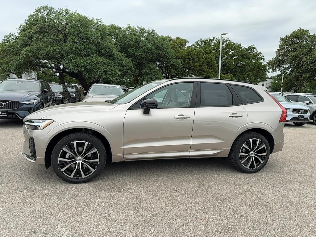 new 2025 Volvo XC60 car, priced at $55,360