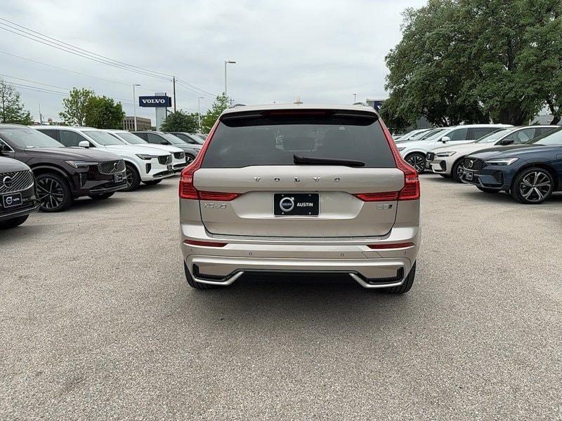 new 2025 Volvo XC60 car, priced at $52,860