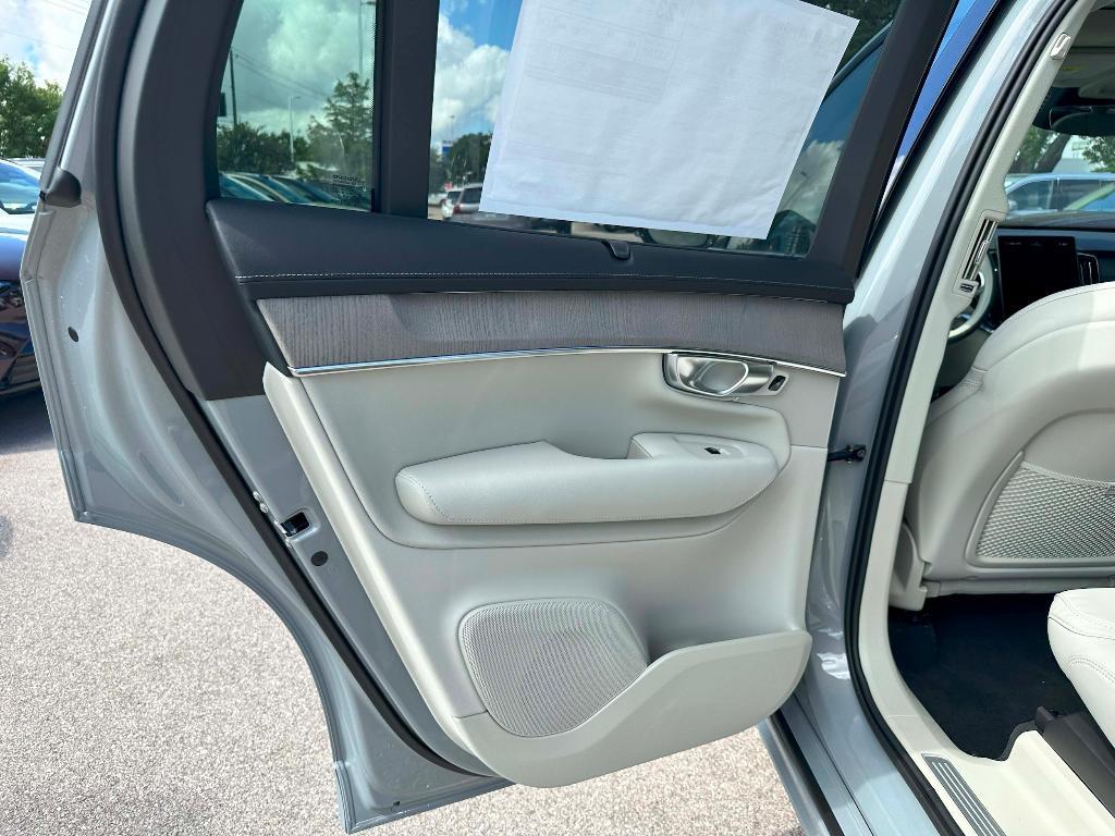new 2026 Volvo XC90 car, priced at $75,945