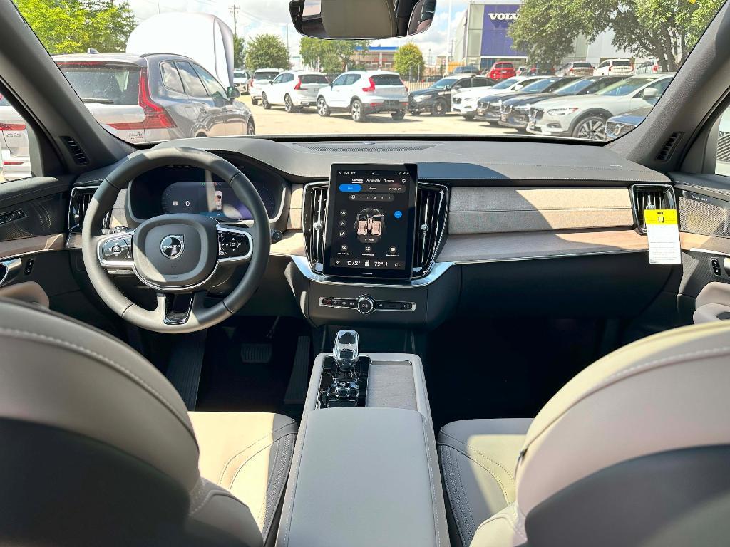 new 2026 Volvo XC90 car, priced at $71,825