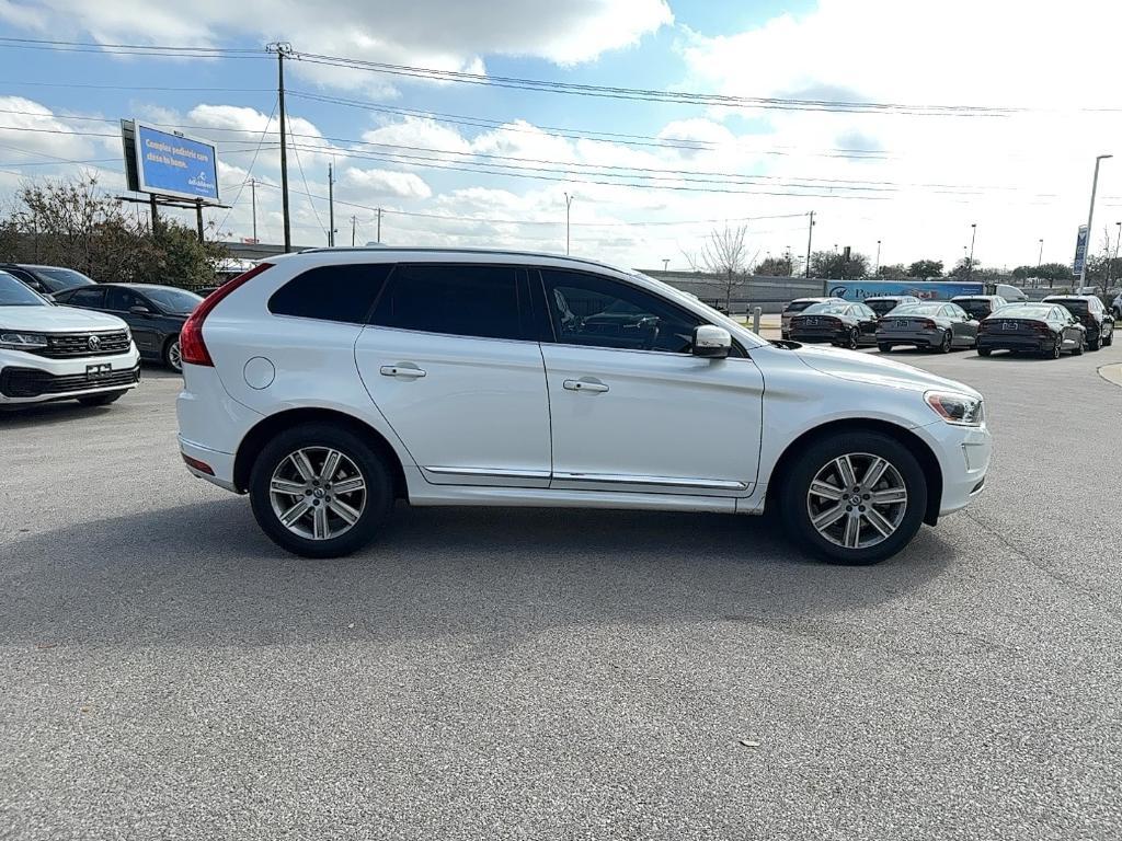 used 2016 Volvo XC60 car, priced at $13,995