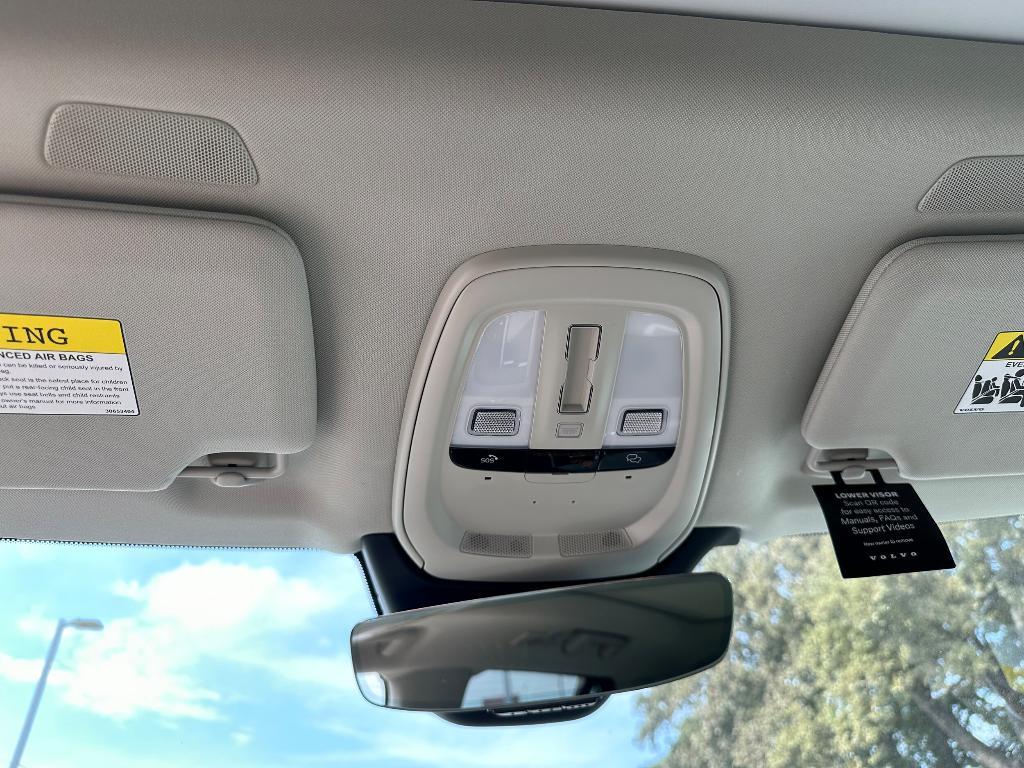 new 2025 Volvo XC90 car, priced at $61,465