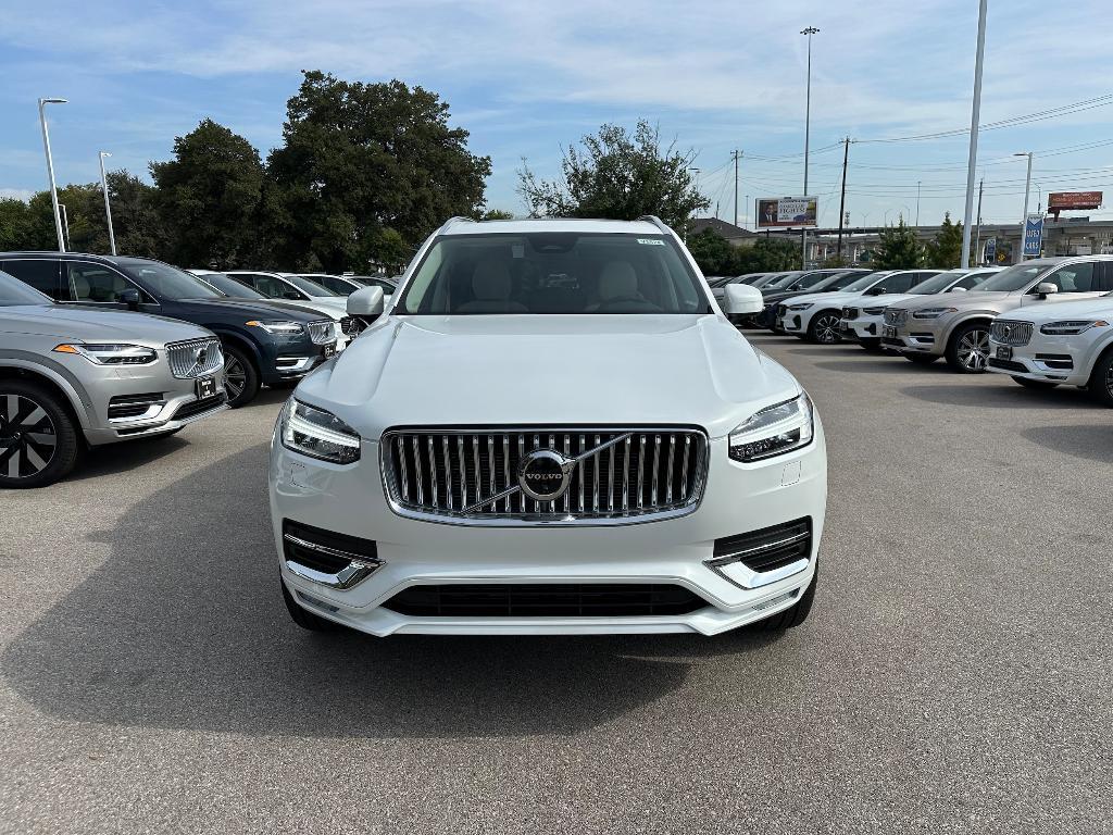 new 2025 Volvo XC90 car, priced at $66,465