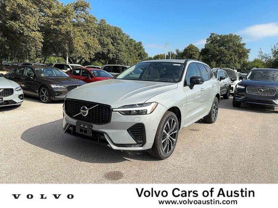 new 2025 Volvo XC60 car, priced at $55,725