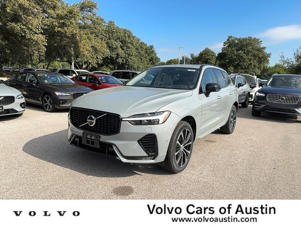 new 2025 Volvo XC60 car, priced at $55,725