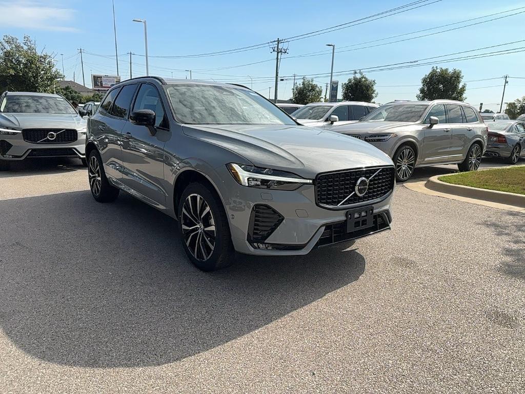 new 2025 Volvo XC60 car, priced at $55,725