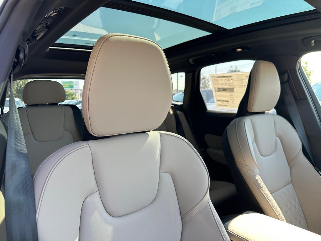 new 2026 Volvo XC60 car, priced at $56,395