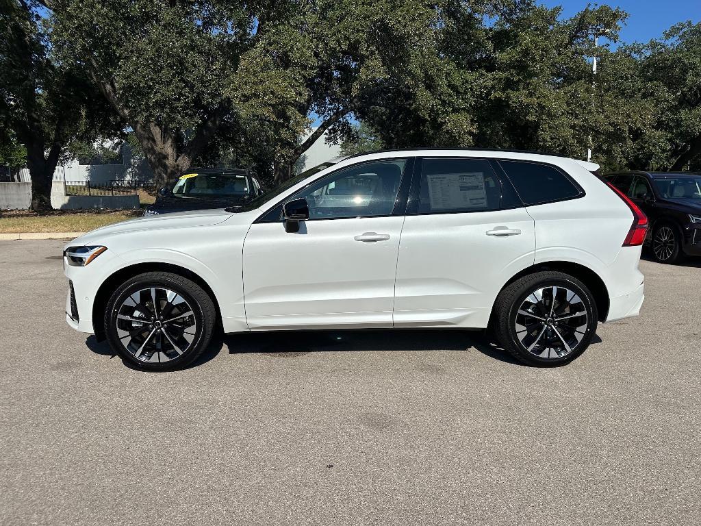 new 2026 Volvo XC60 car, priced at $56,395