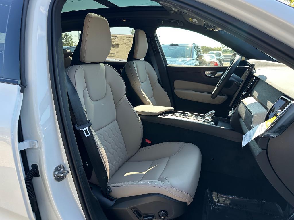 new 2026 Volvo XC60 car, priced at $56,395