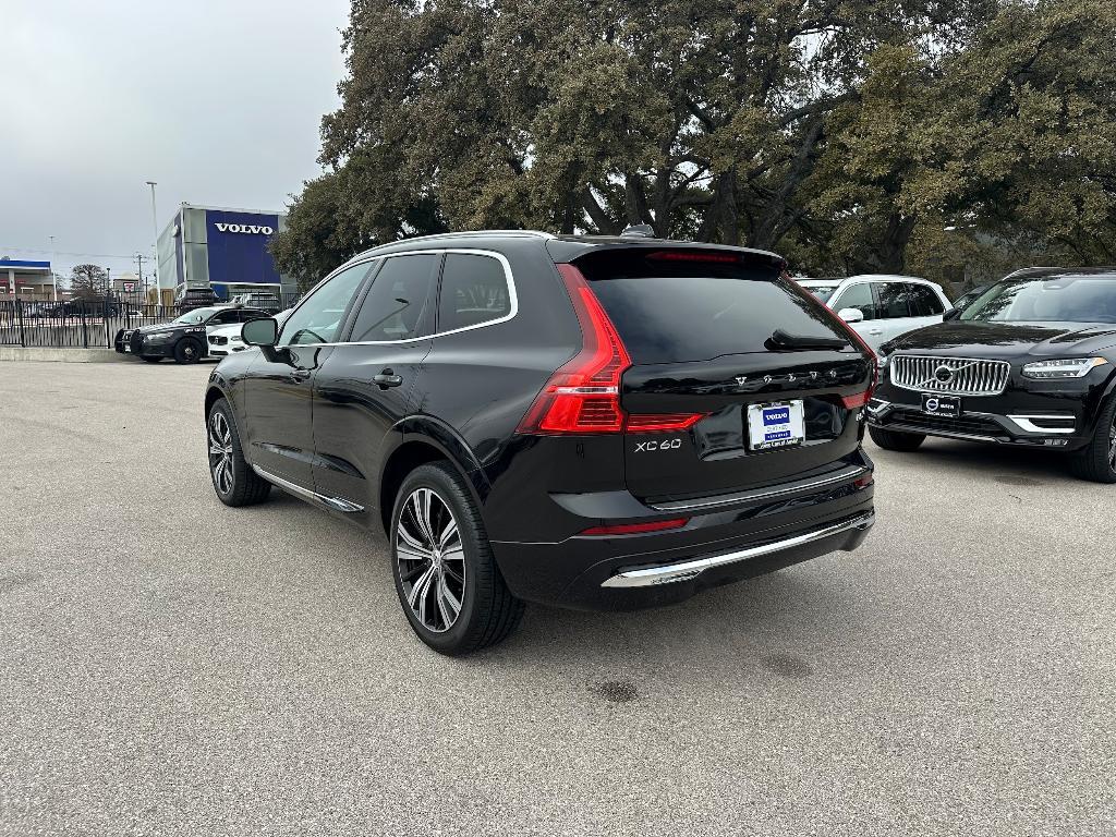 used 2022 Volvo XC60 car, priced at $35,922