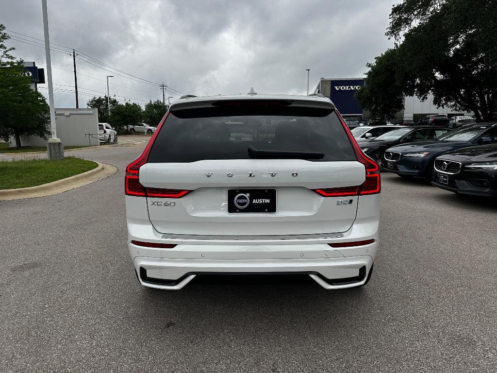 new 2025 Volvo XC60 car, priced at $55,360